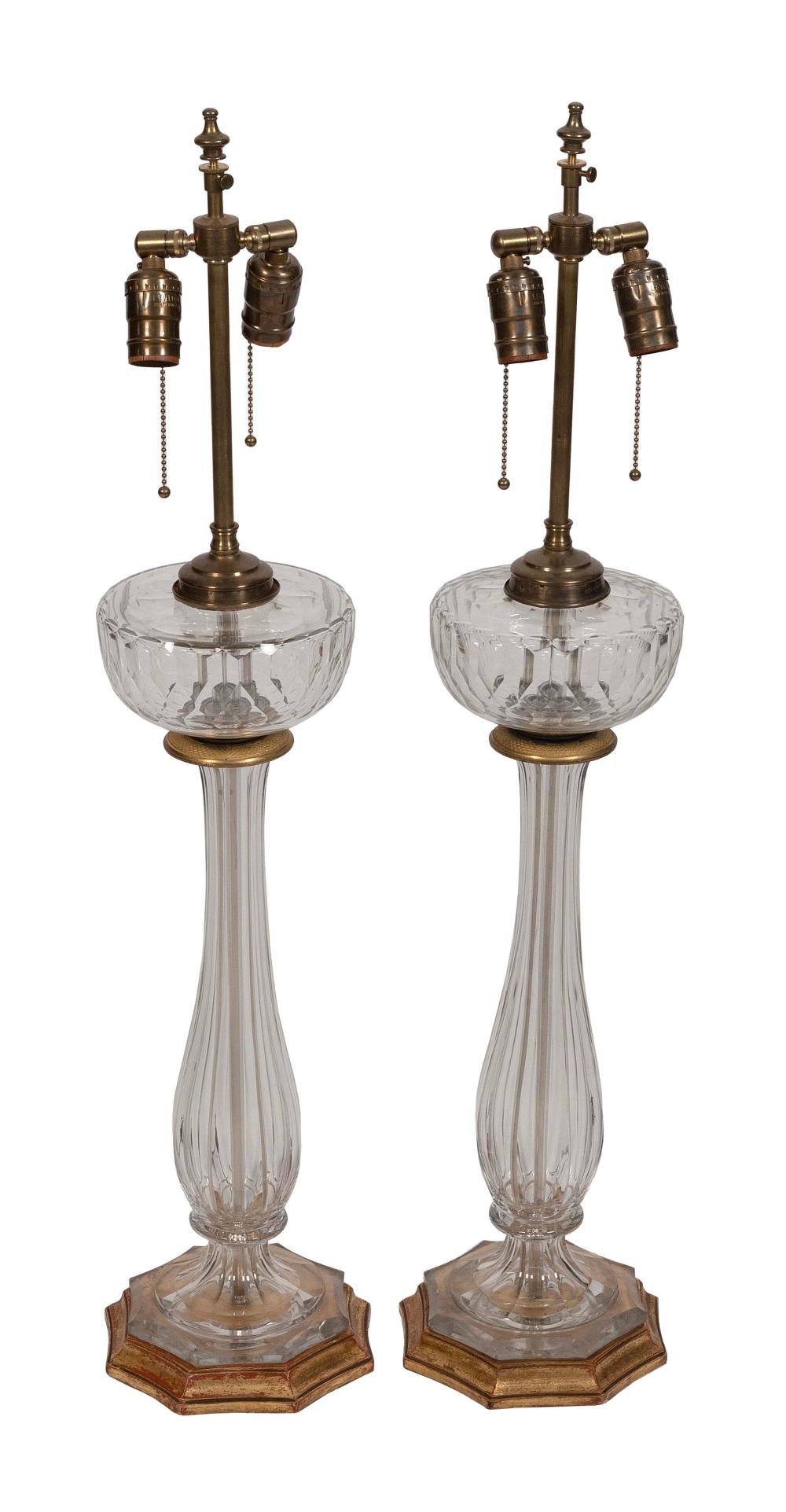 PAIR OF GLASS BANQUET LAMPS 20TH