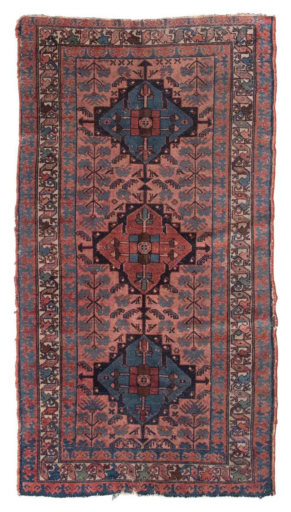 LILLIHAN RUG: 3’4” X 6’1”