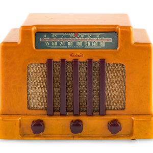 An Addison 5F Radio 1940 having 3af9a7