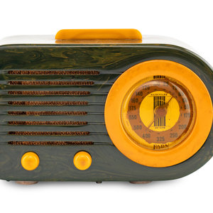 A Fada Bullet 115 Streamliner Radio
1940
having