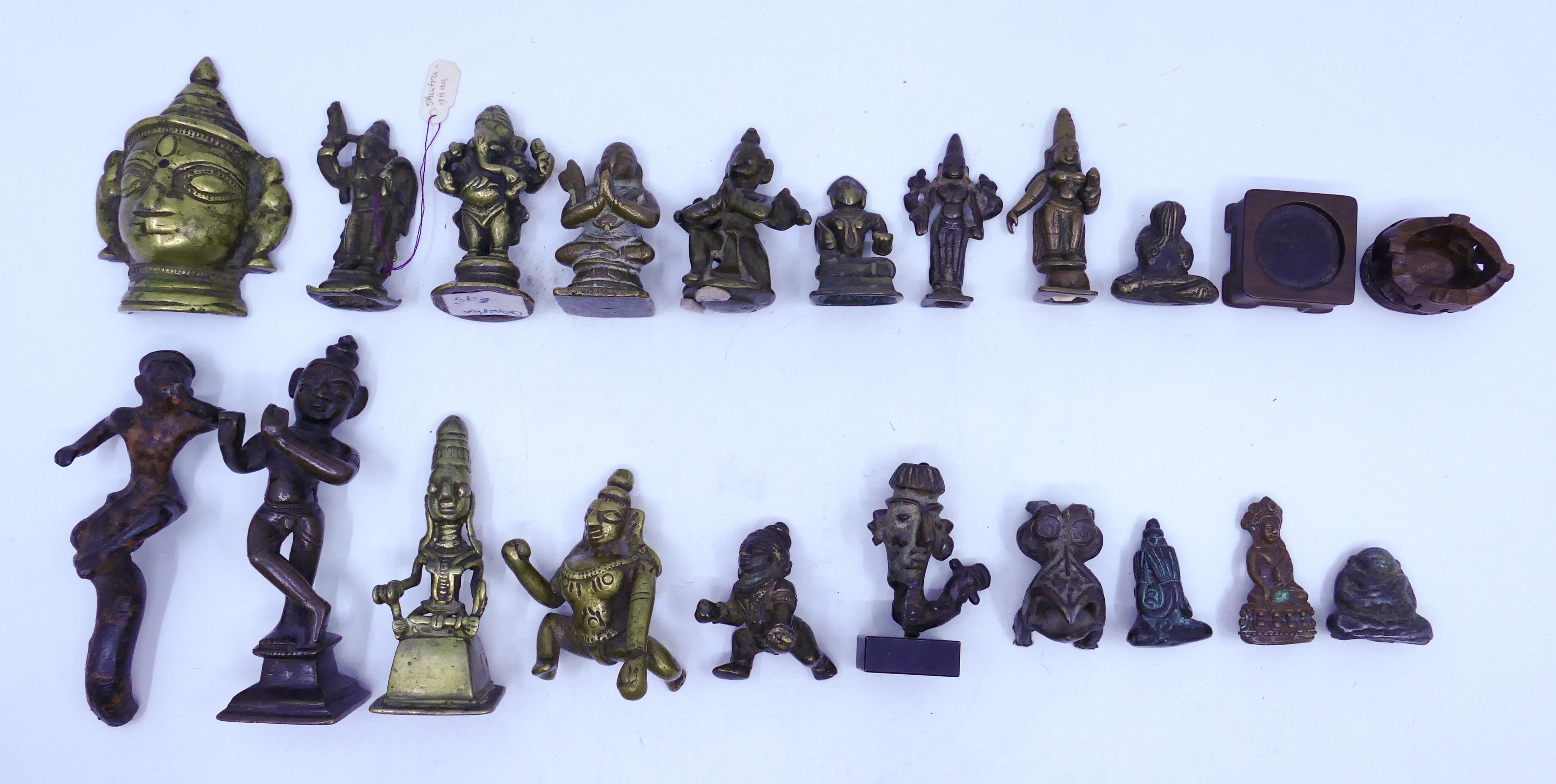 Box 19pc Old Indian Bronze Small 3afc3e