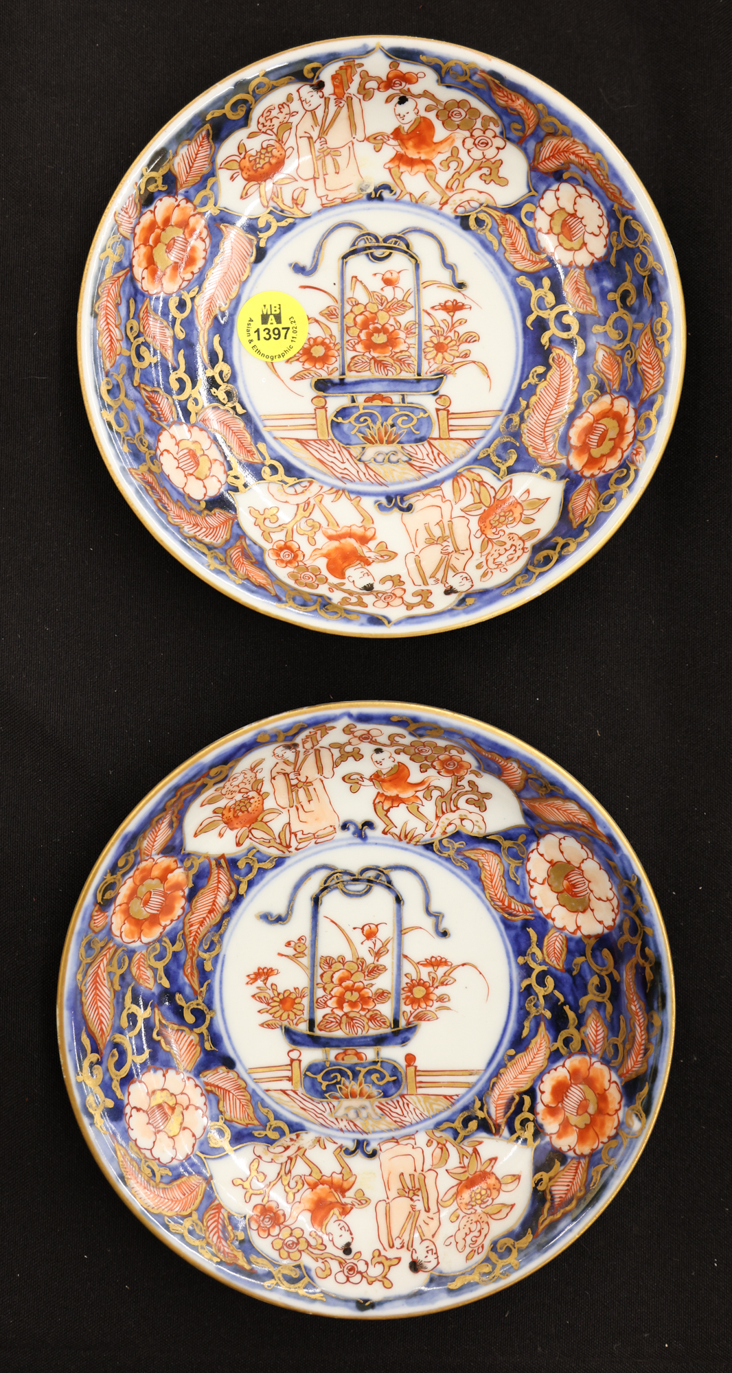 Pair Antique Chinese Gilt Imari