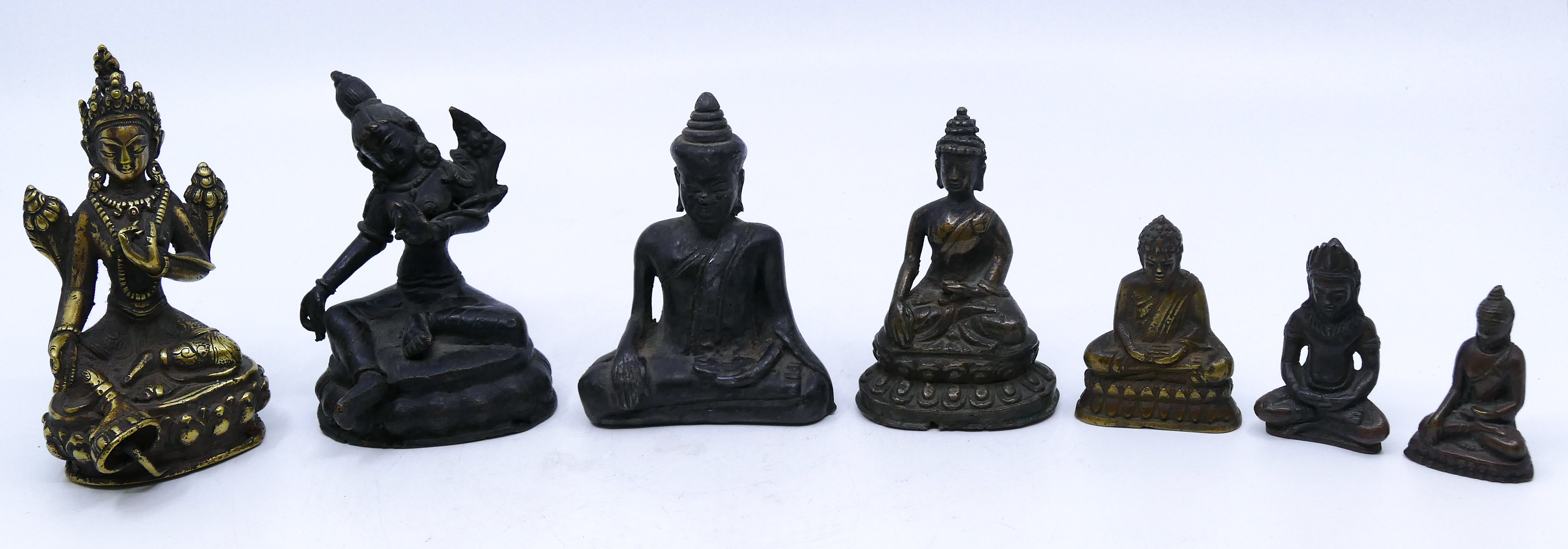 Box 7pc Old Thai and Tibetan Miniature 3afdd8