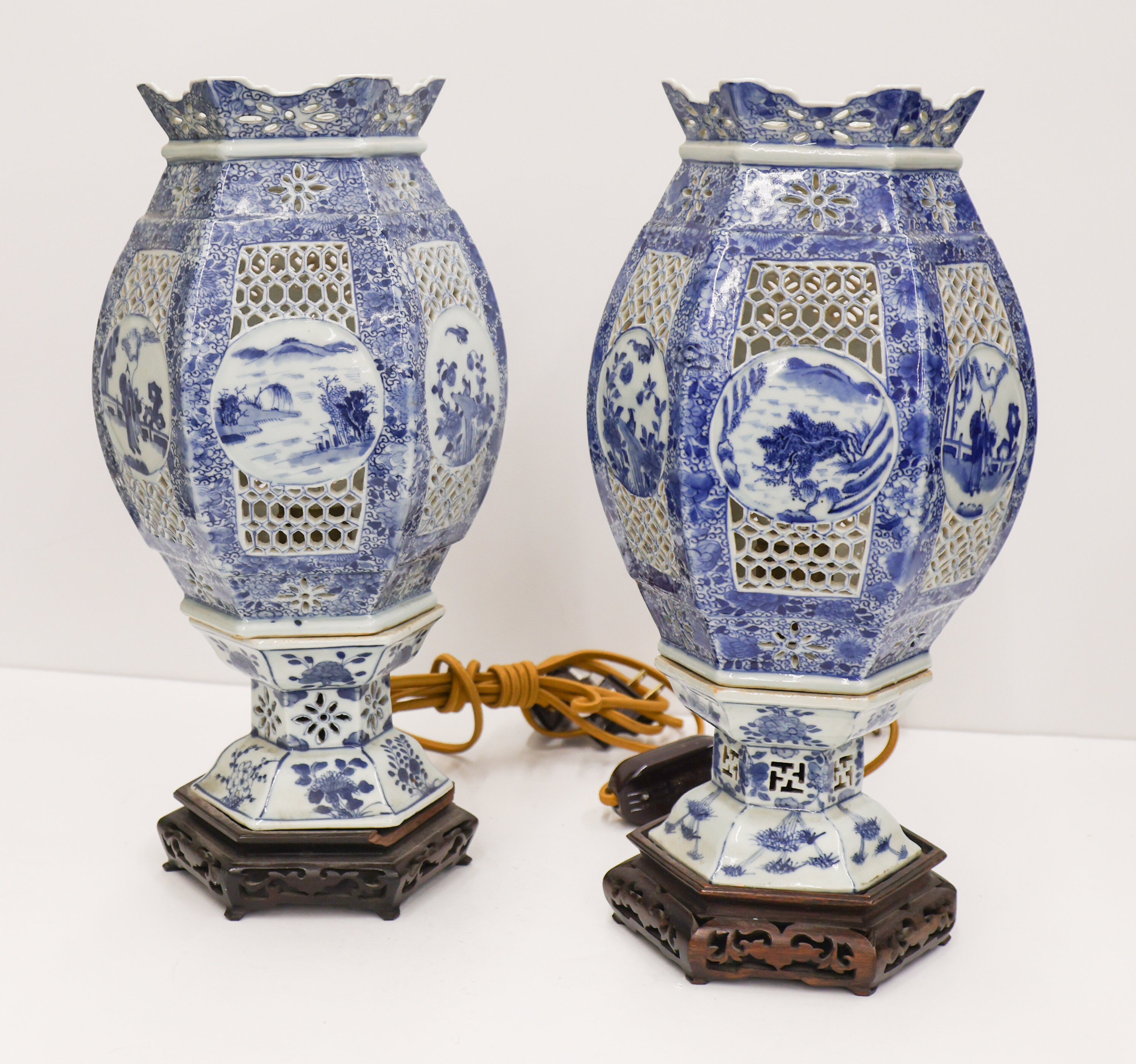 Pair Chinese Blue White Porcelain 3afea6