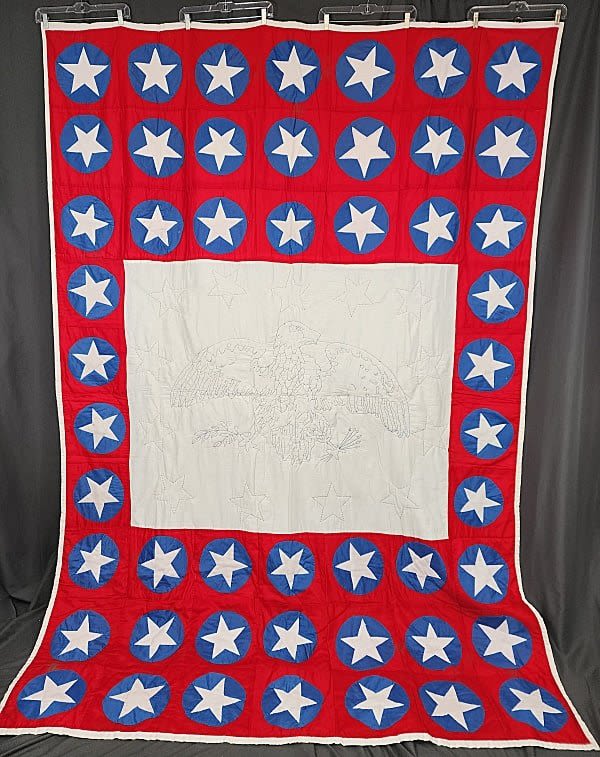 Vintage 1976 Bicentennial Quilt measures