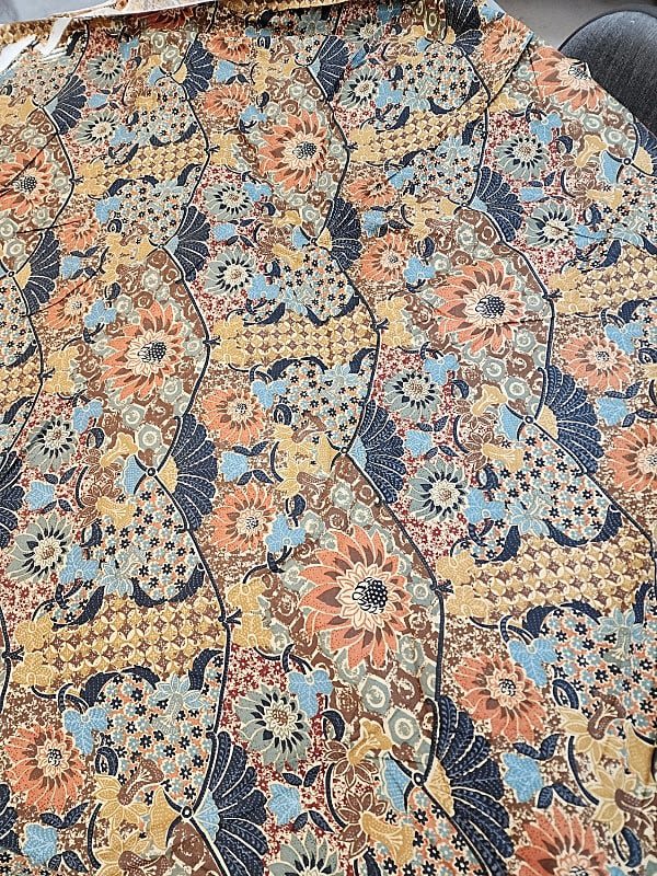 18 Yards by 55 inches wide of Vintage 3affc2