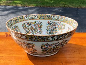 An antique Chinese Export porcelain