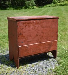 An early 19th C. VT red painted,