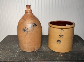 An antique 2 gallon stoneware crock 3b0167