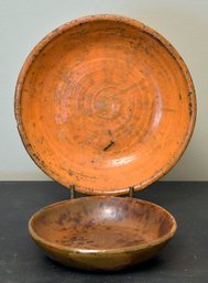 A small antique Gonic glazed shallow