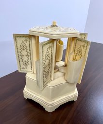 Vintage SELCOL musical cigarette dispenser