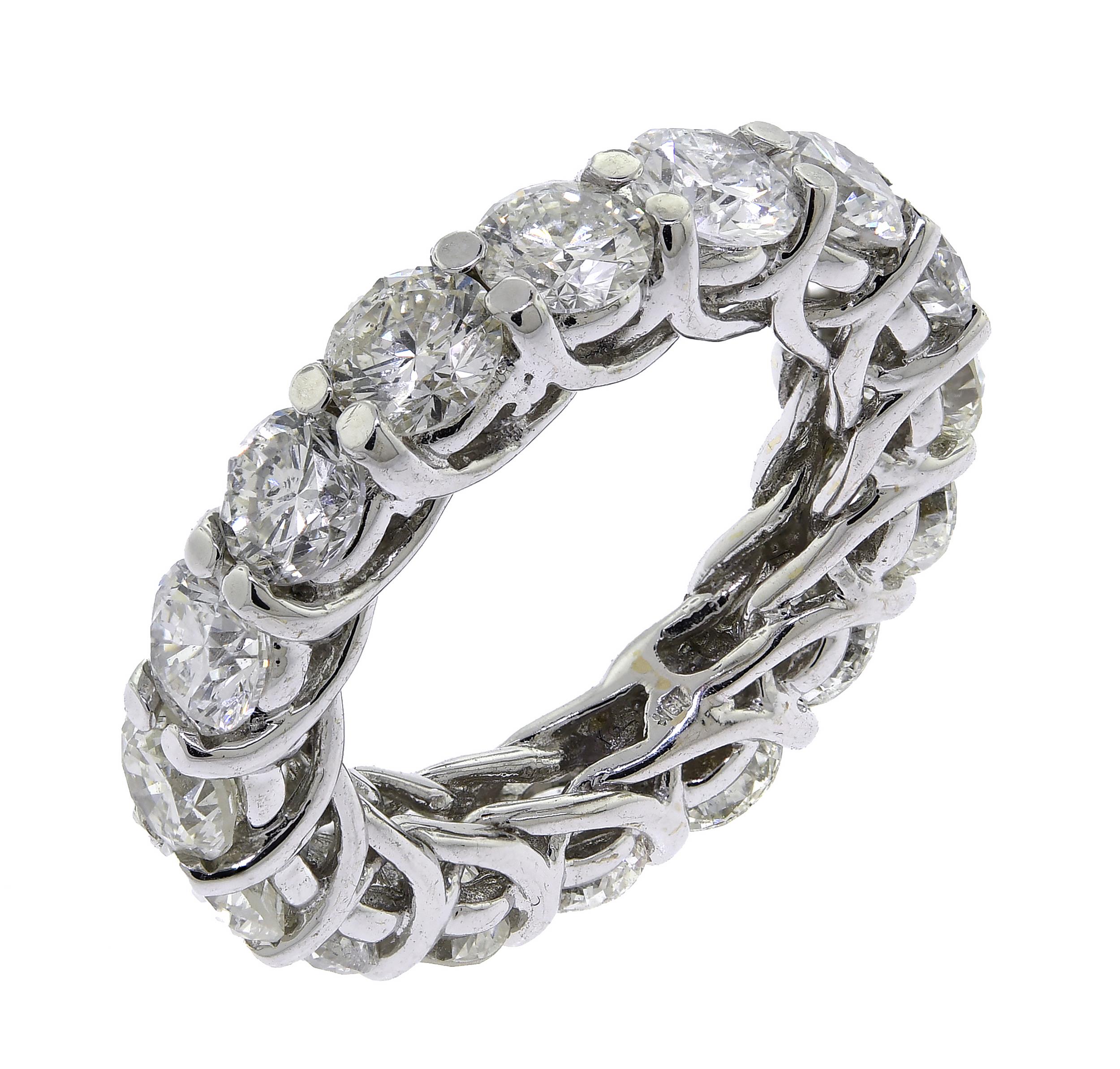 6 CTW DIAMOND ETERNITY BAND This 3b037e