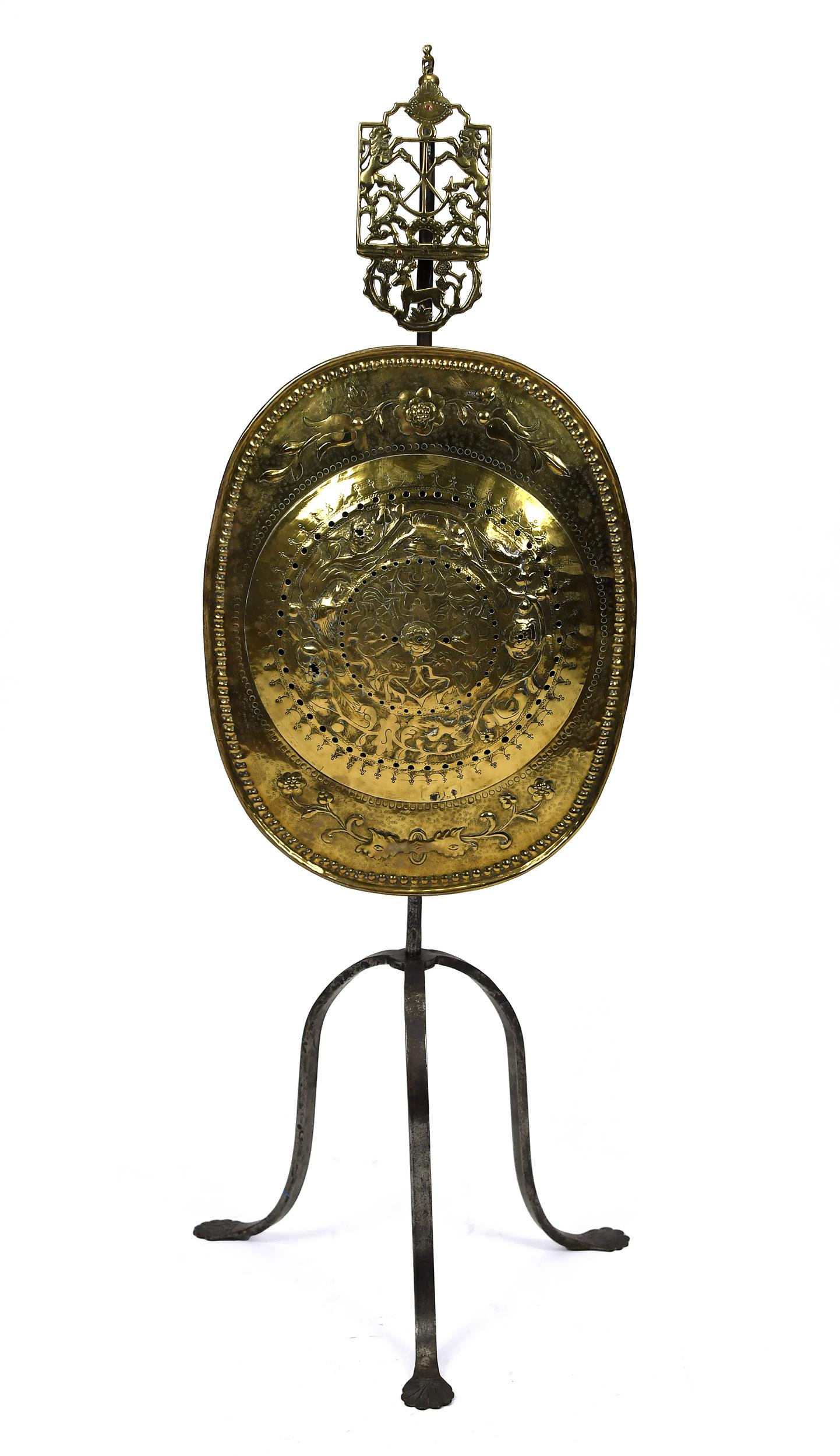 18TH C. DUTCH BRASS AND IRON FIRE