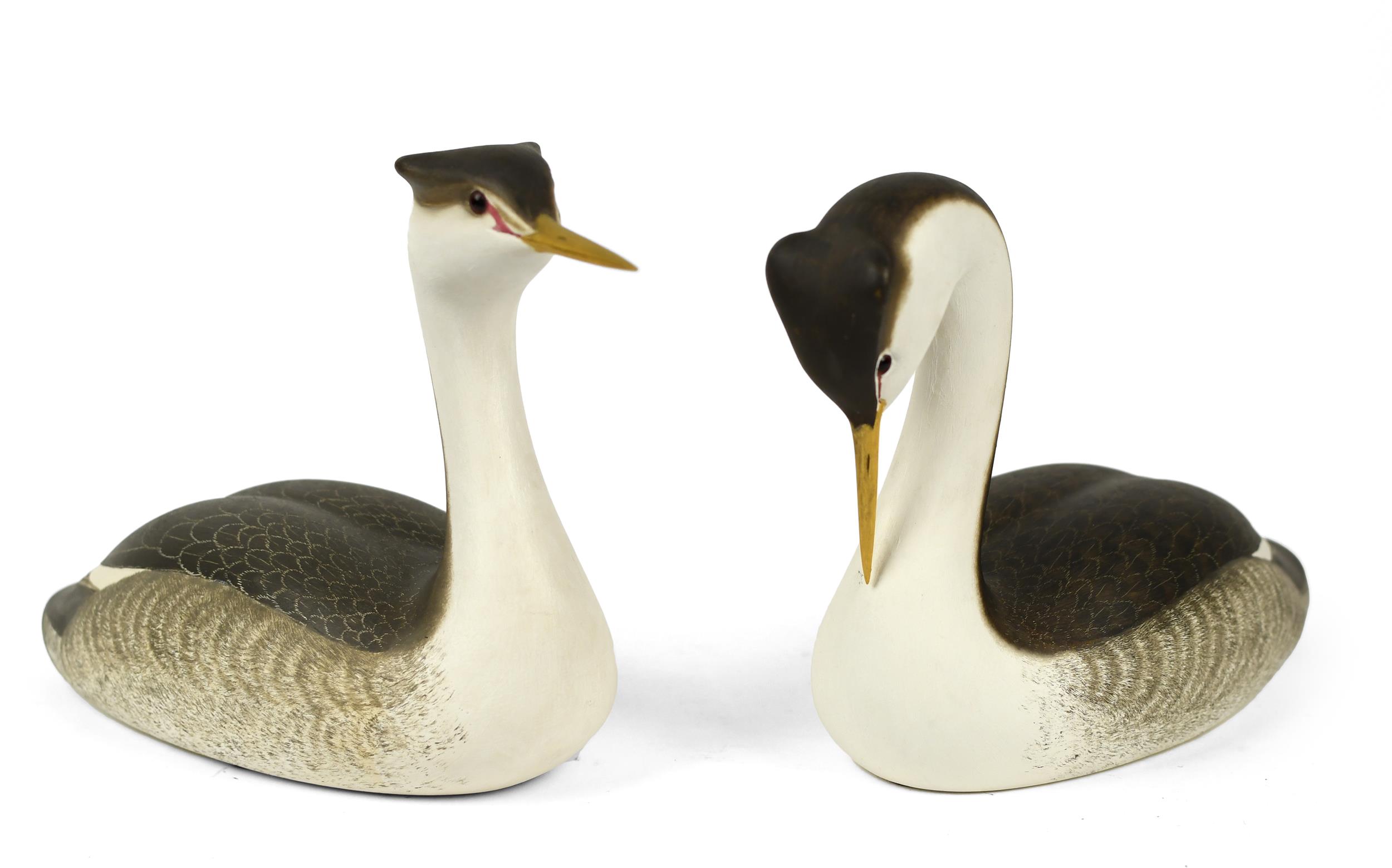 PAIR OF CARVED DECOYS WESTERN 3b053d