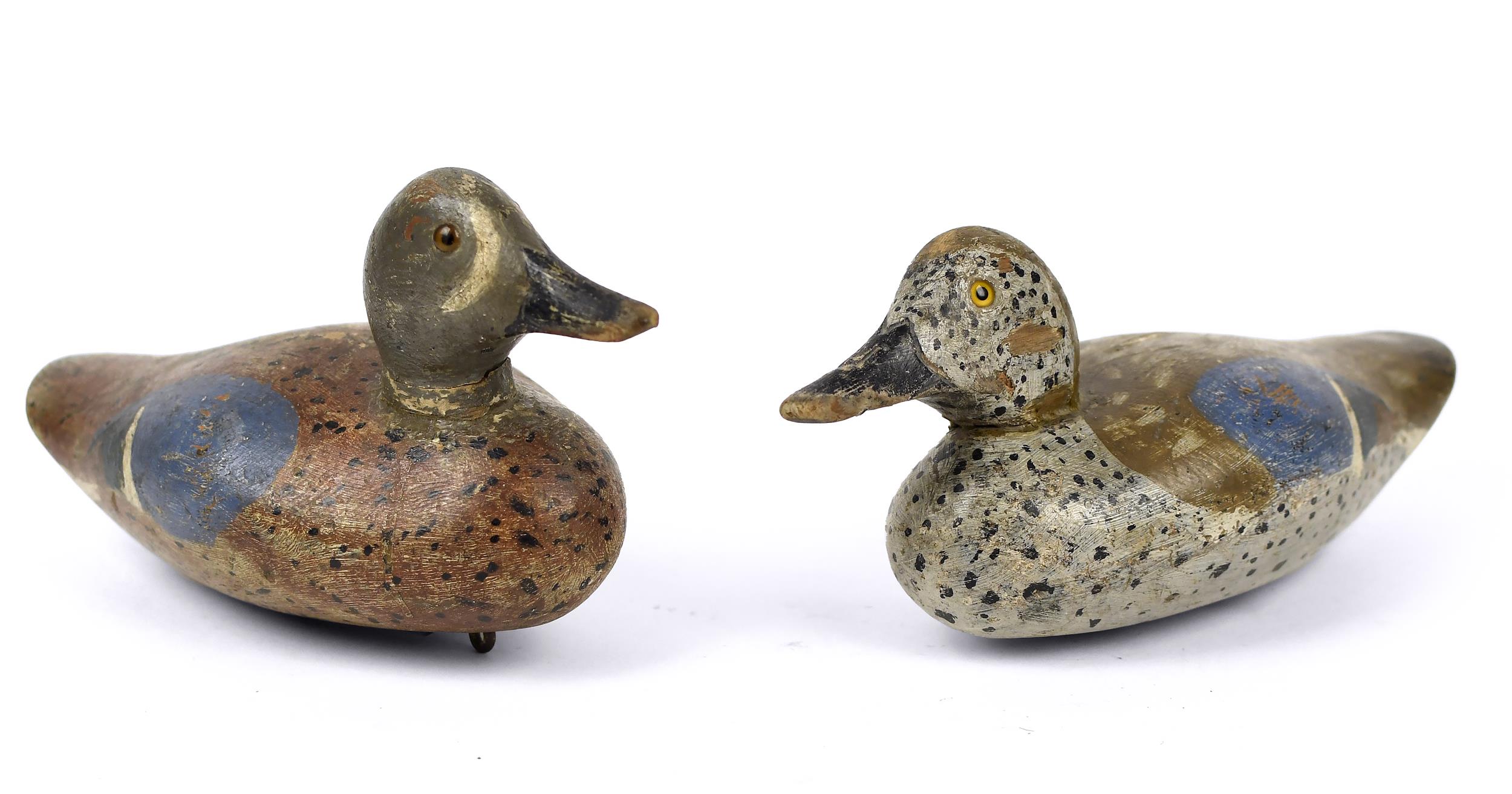 ANTIQUE CARVED AND PAINTED DECOYS  3b0549