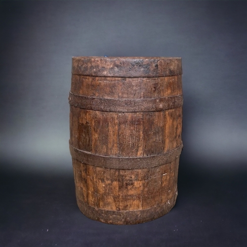 19TH CENTURY METAL BOUND SMALL BARRELL.