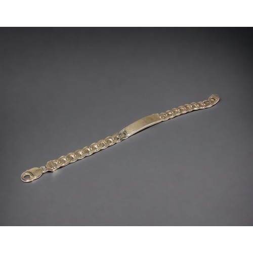 A 925 silver ID bracelet and bar.