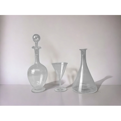 HARRY POWELL STYLE GLASS CARAFFE  3b06a6