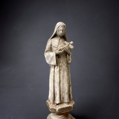 A CONTINENTAL PLASTER STATUE DEPICTING 3b06cb