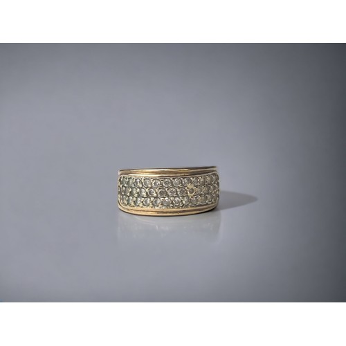 A 9ct gold ladies 3 bar Diamond ring