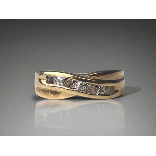 9ct Gold Yellow & White Diamond