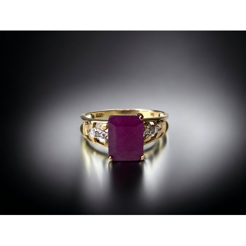 A ladies 9ct Gold Diamond Ruby 3b07a6