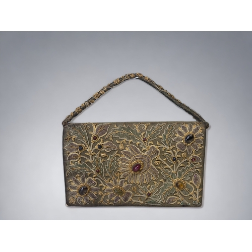 A VINTAGE MM KANE JEWELLED LADIES CLUTCH