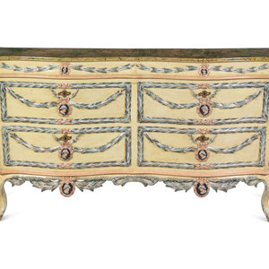 An Italian Painted Serpentine Commode Lo 3b0bfa