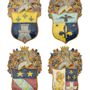 Four Italian Majolica Armorial 3b0c10