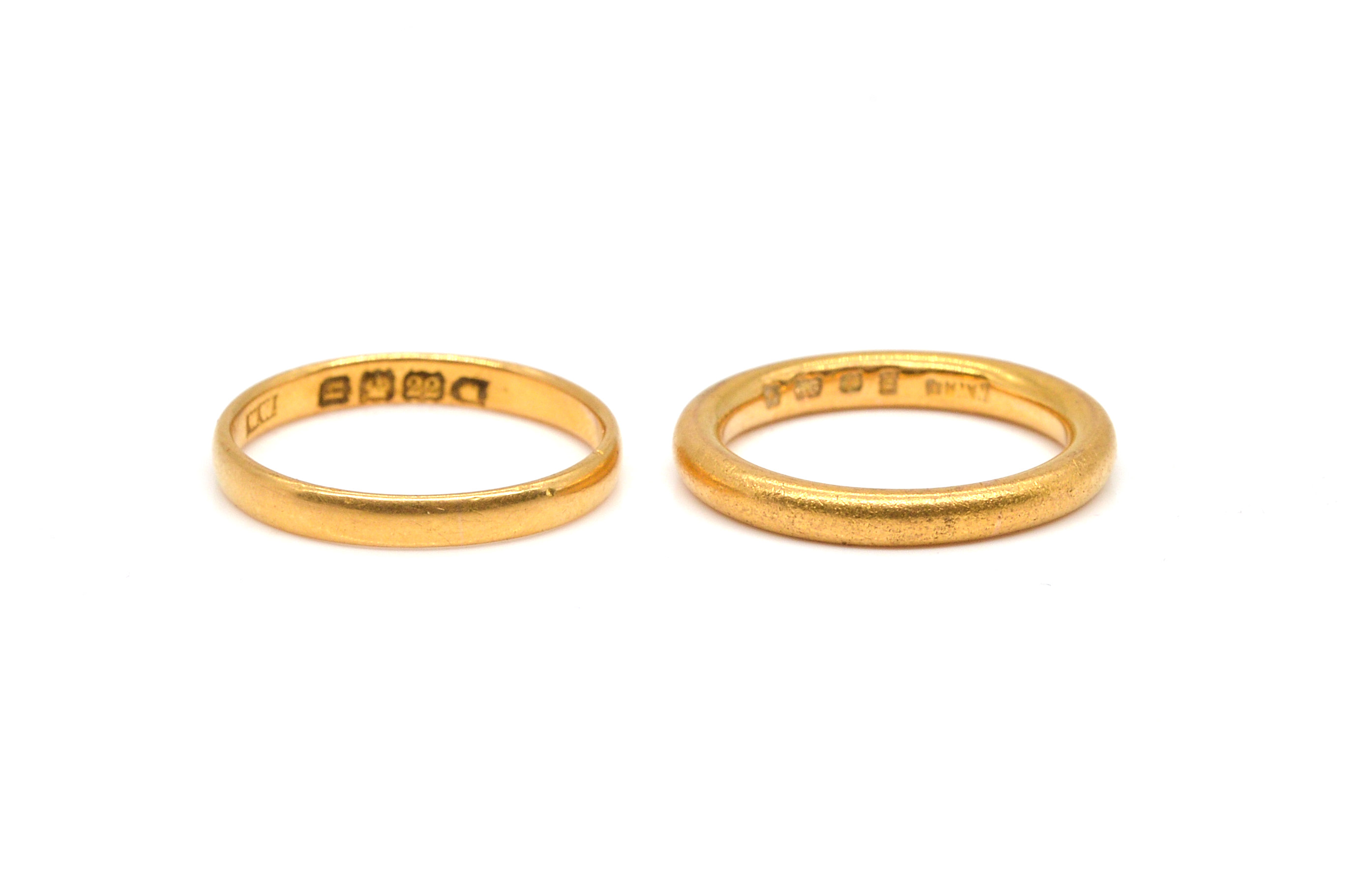 TWO 22CT GOLD PLAIN WEDDING RINGS