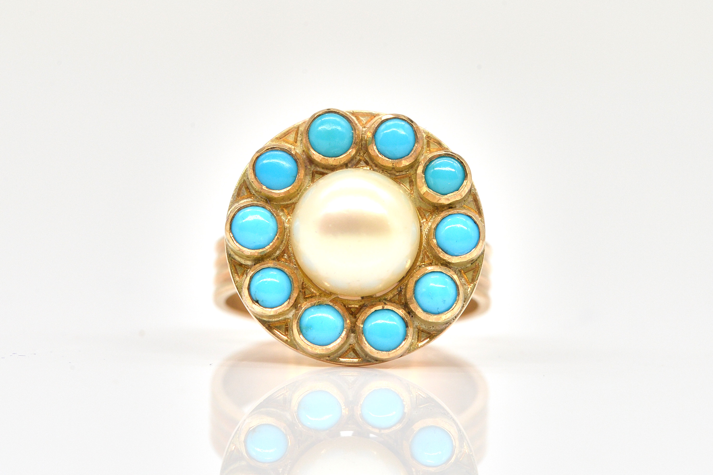 A GOLD TURQUOISE AND CULTURED 3ae68d