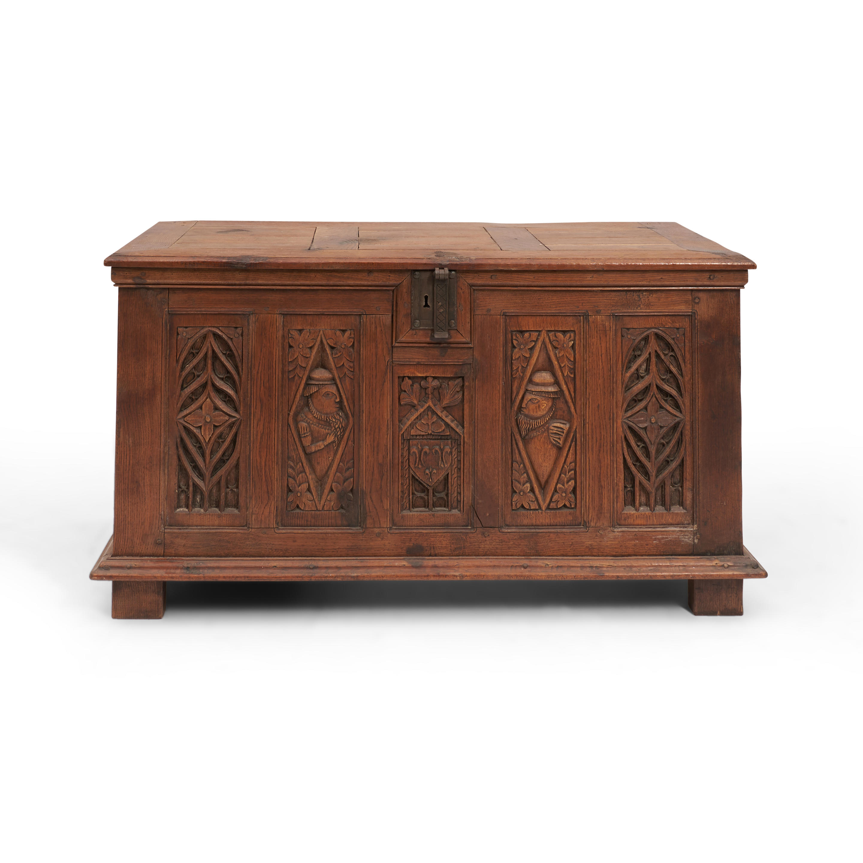 GOTHIC STYLE OAK CARVED CHEST CONVERTED 3ae80a