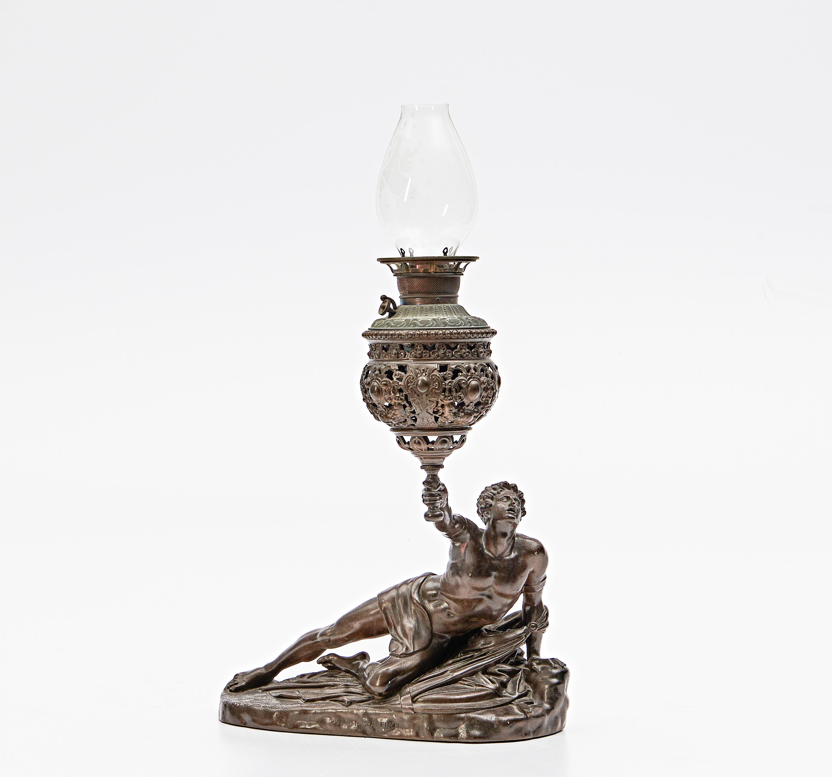 PATINATED WHITE METAL FIGURAL LAMP  3aeb02