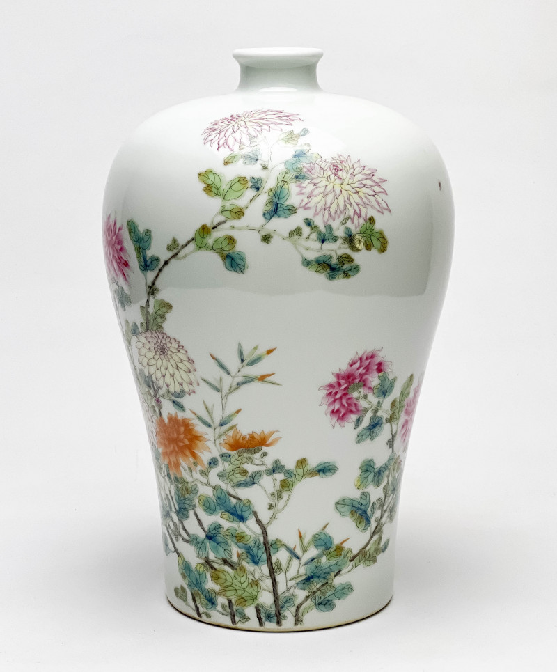 CHINESE FAMILLE ROSE PORCELAIN