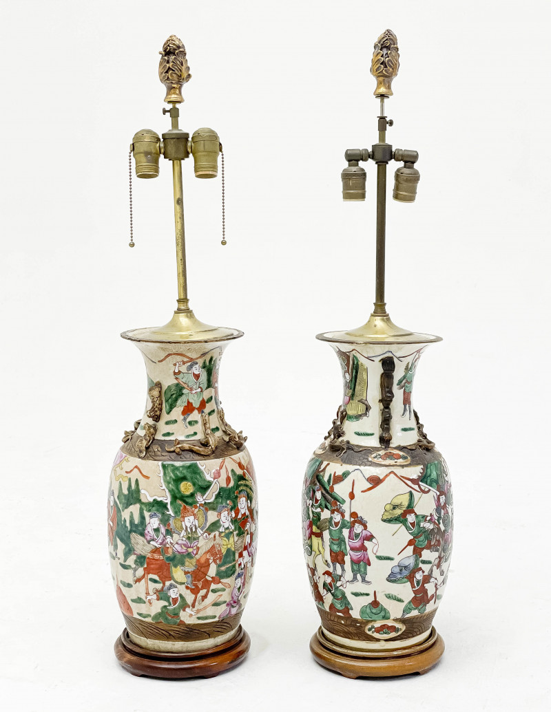 TWO SIMILAR CHINESE PORCELAIN FAMILLE