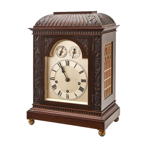 A mahogany bracket clock early 3af2ce