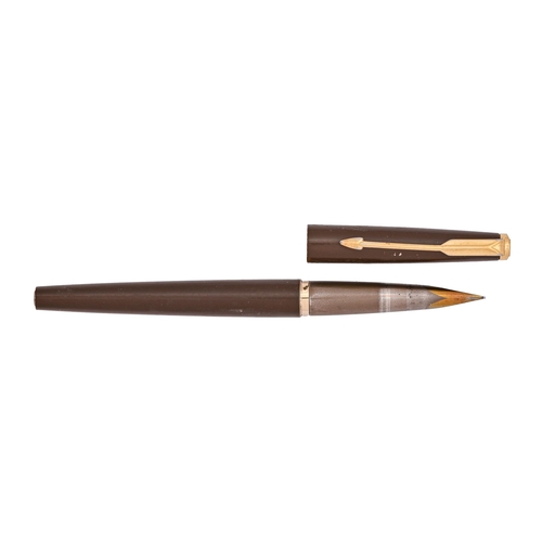 A Parker 50 Falcon brown fountain 3af2f8