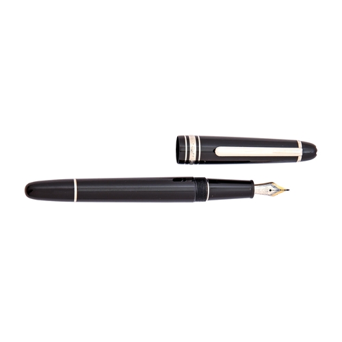 A Montblanc fountain pen, 4810,