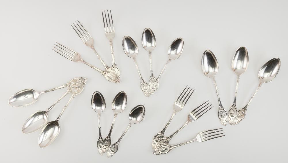 STERLING SILVER "MEDALLION" FLATWARE