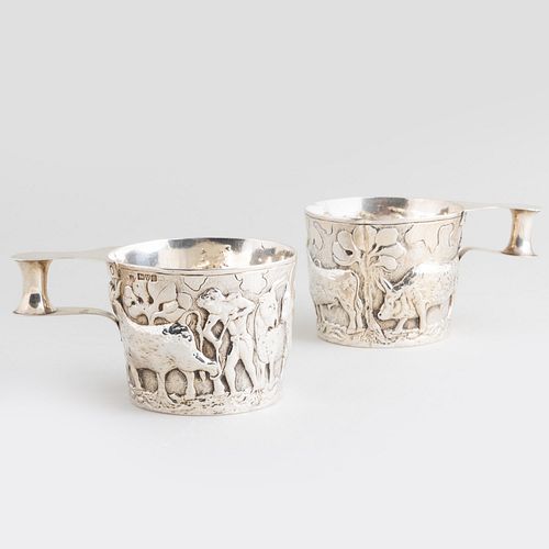 PAIR OF EDWARD VII SILVER CUPS,
