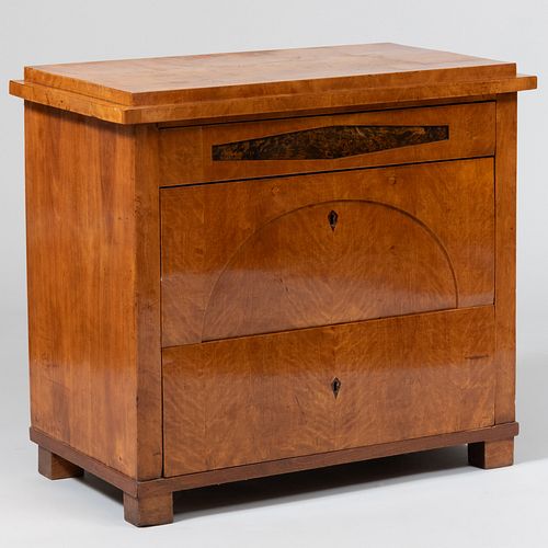 SMALL BIEDERMEIER SATIN BIRCH CHEST 3b1dd8