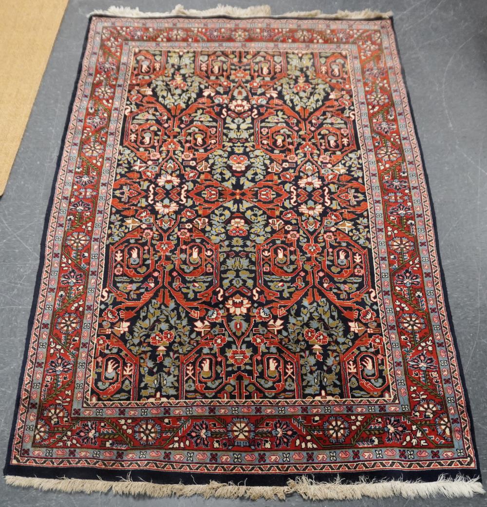 PAKISTAN RUG 7 FT 9 IN X 4 FT 3b2110