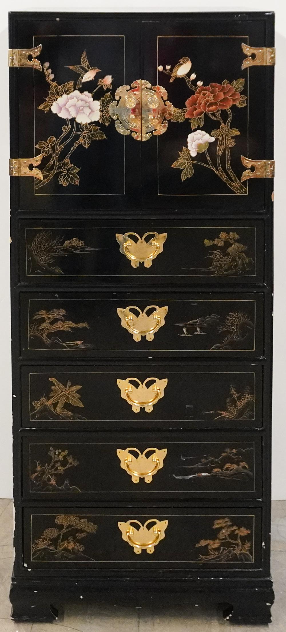 CHINOISERIE DECORATED BLACK LACQUERED