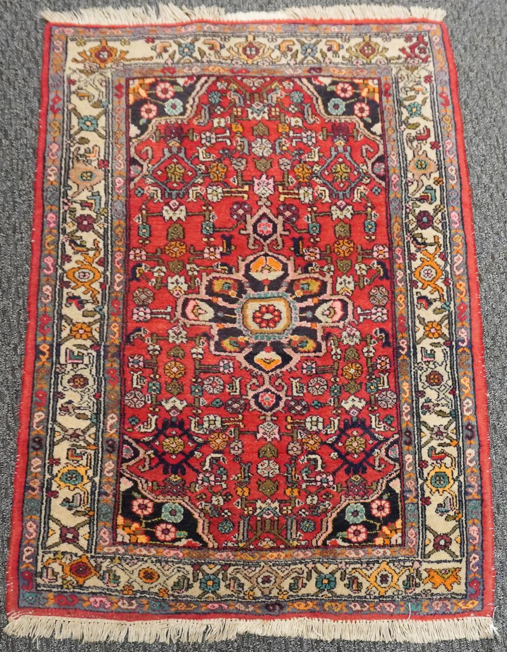 BIDJAR RUG 3 FT 110 IN X 2 FT 7 3b2190