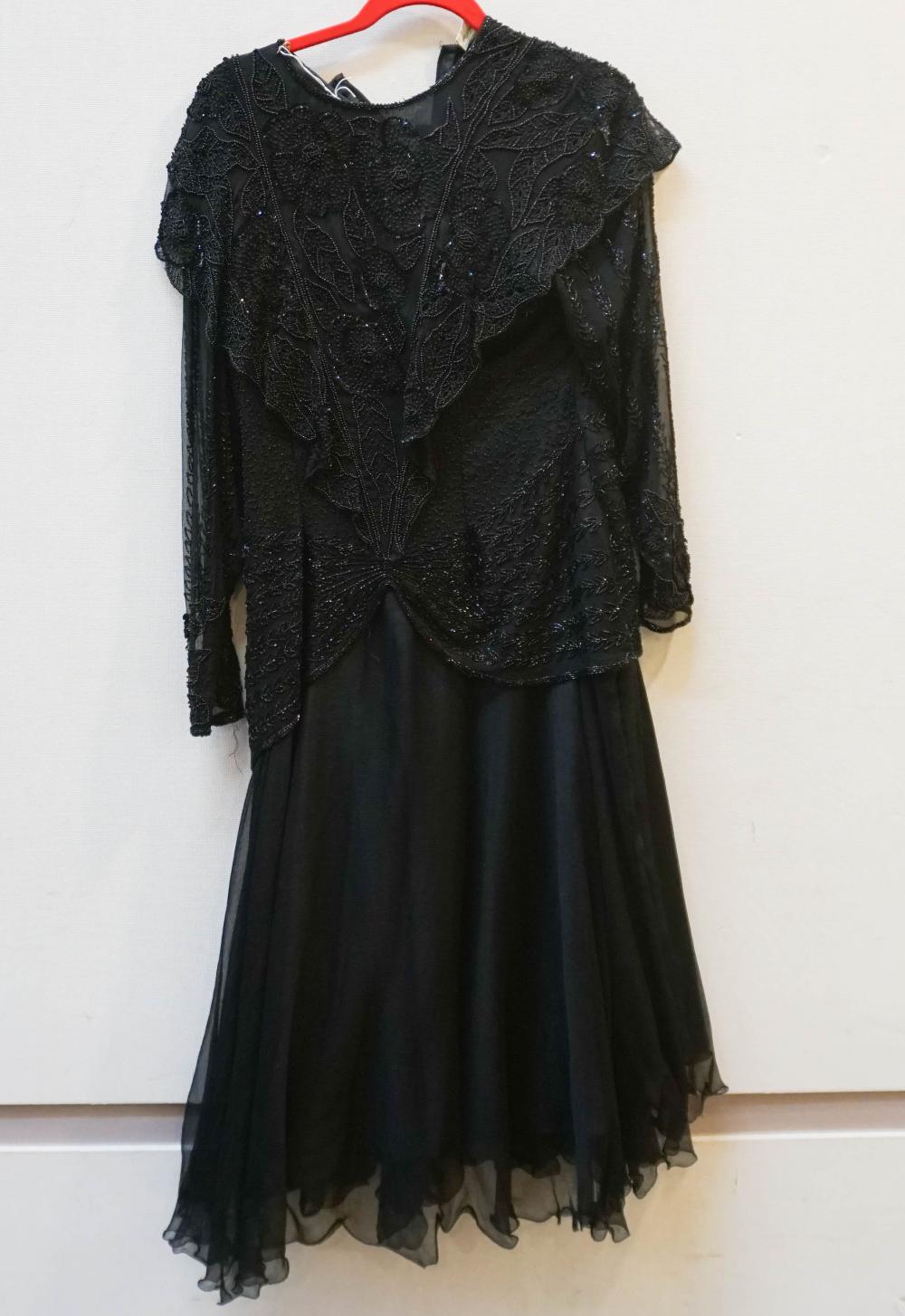 BLACK SILK BEADED DRESS (SIZE M)Black