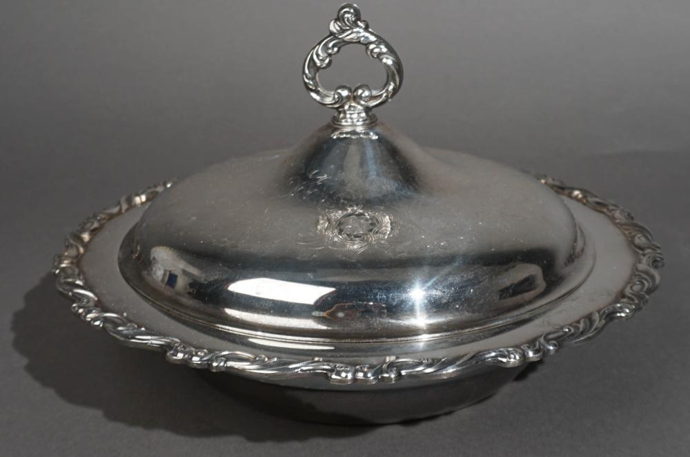 COLLECTION OF ASSORTED SILVERPLATE,