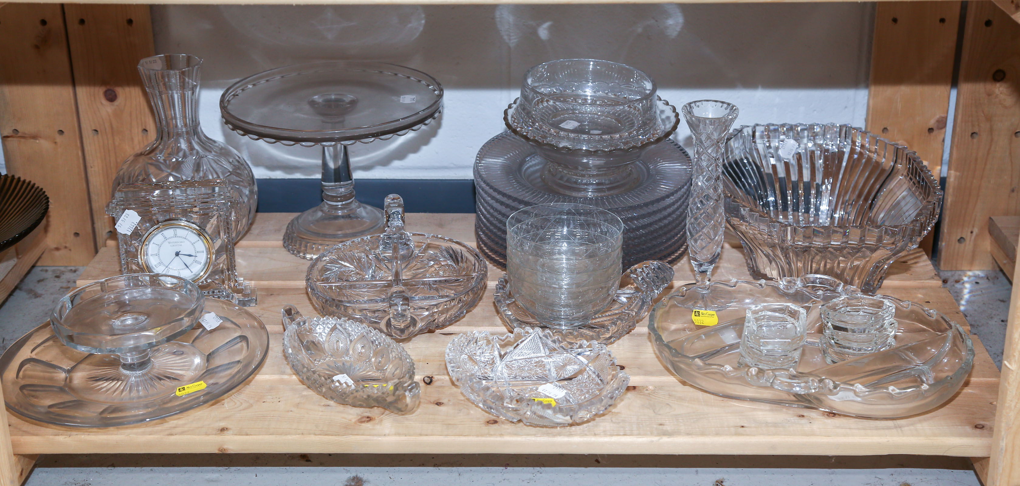 SELECTION OF CUT & PRESSED GLASSWARE