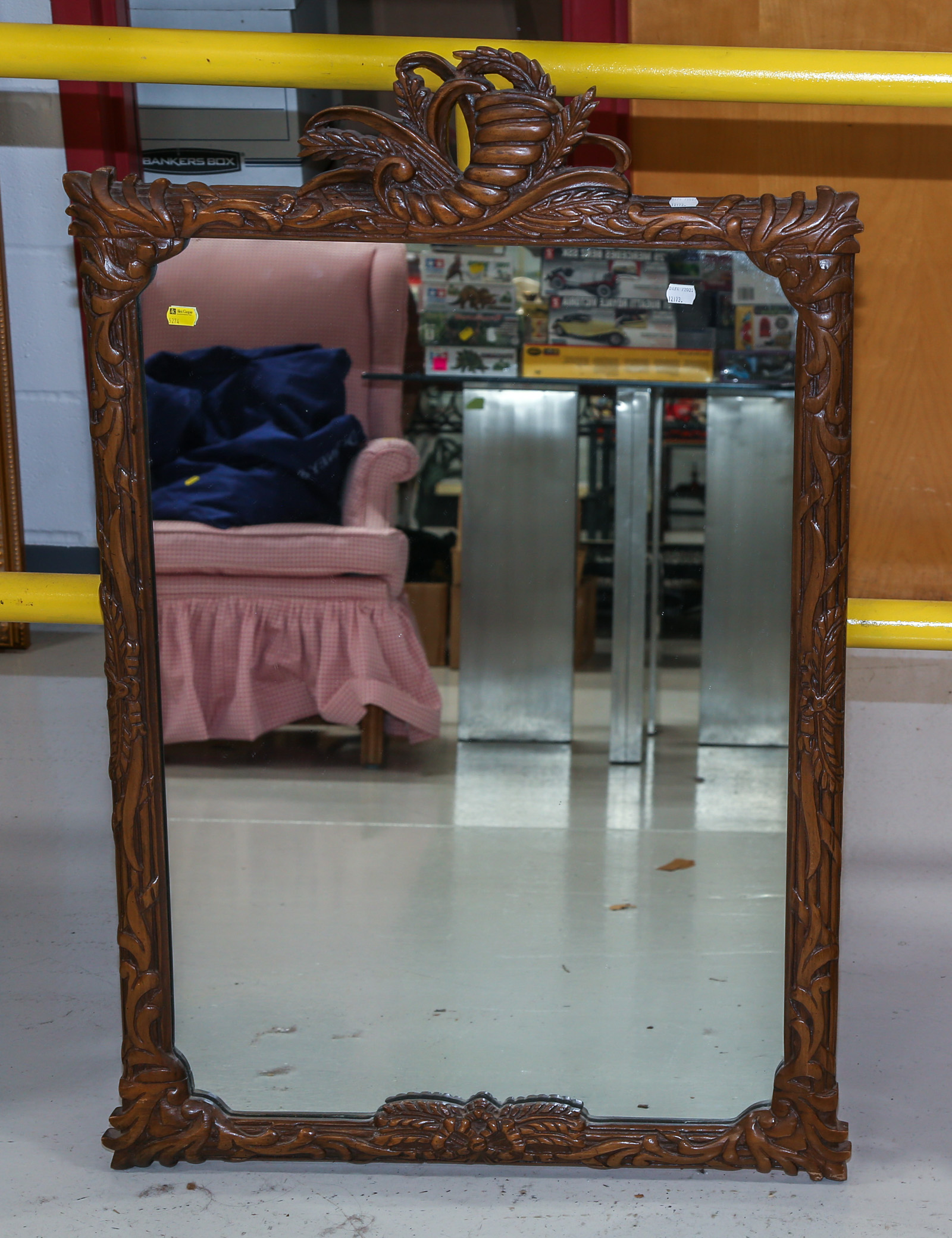 MIRROR IN NEOCLASSICAL STYLE WOODEN 3b2551