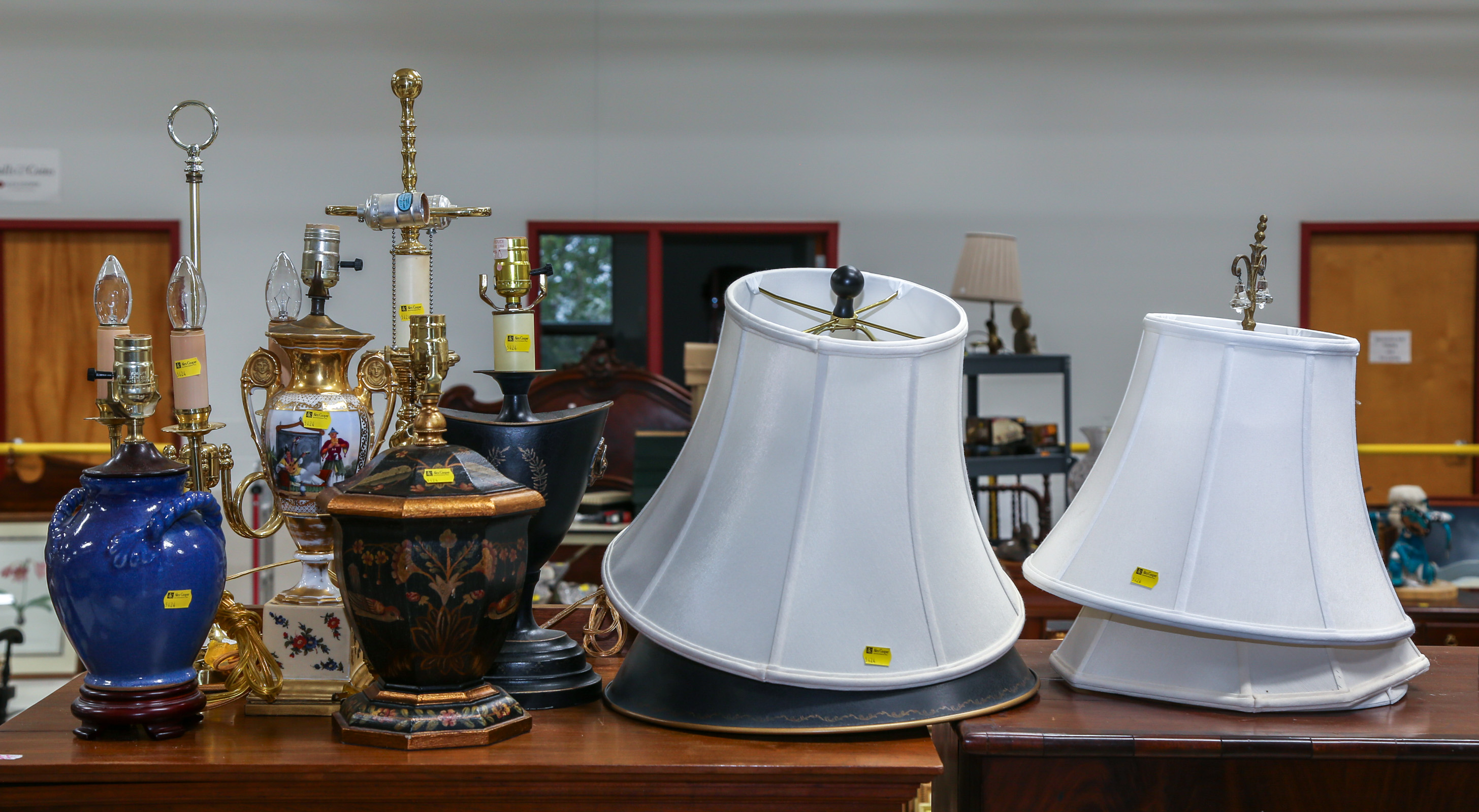 SIX TABLE LAMPS WITH FIVE SHADES .