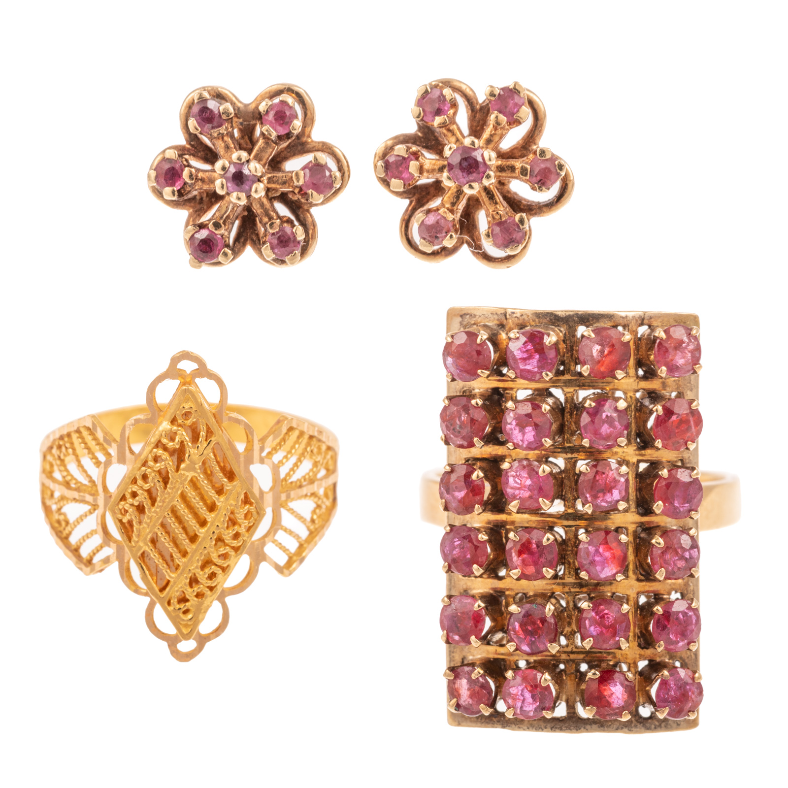 A COLLECTION OF GOLD & RUBY JEWELRY